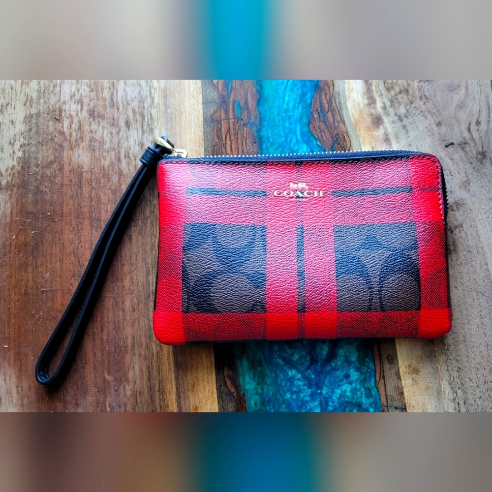 Coach corner zip wristlet